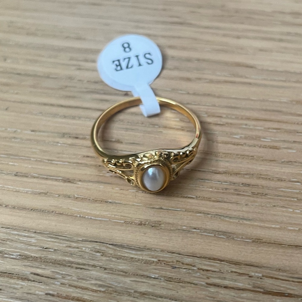 Pearl Ring